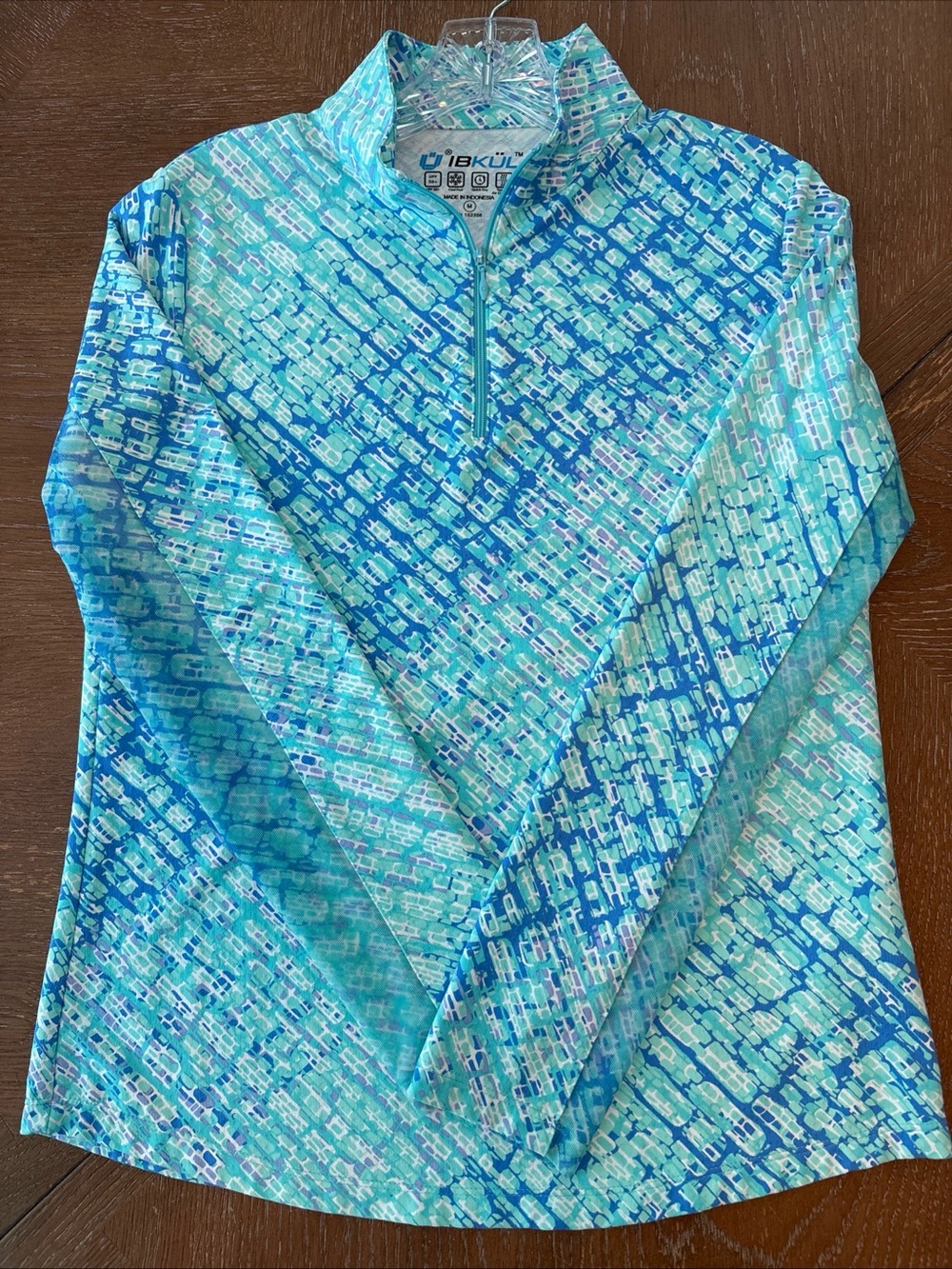 IBKUL Aqua & Teal Performance Long-Sleeve Women’s Top UPF+50
